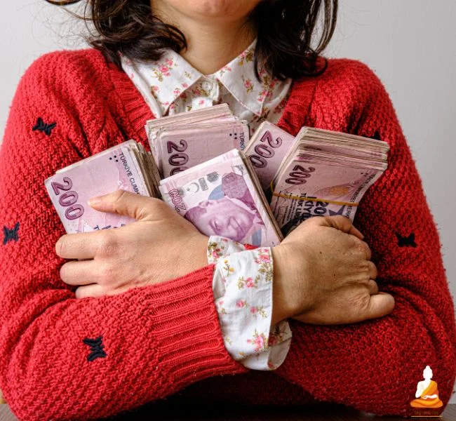 Tuổi Dậu là tuổi con gì? Giải mã về người tuổi Dậu từ A đến Z 16 Tuổi Dậu là tuổi con gì? Luận giải tài lộc và cơ hội phát triển của người tuổi Dậu